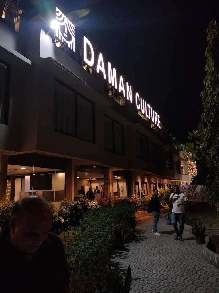 Daman Culture - Sundowner Bar