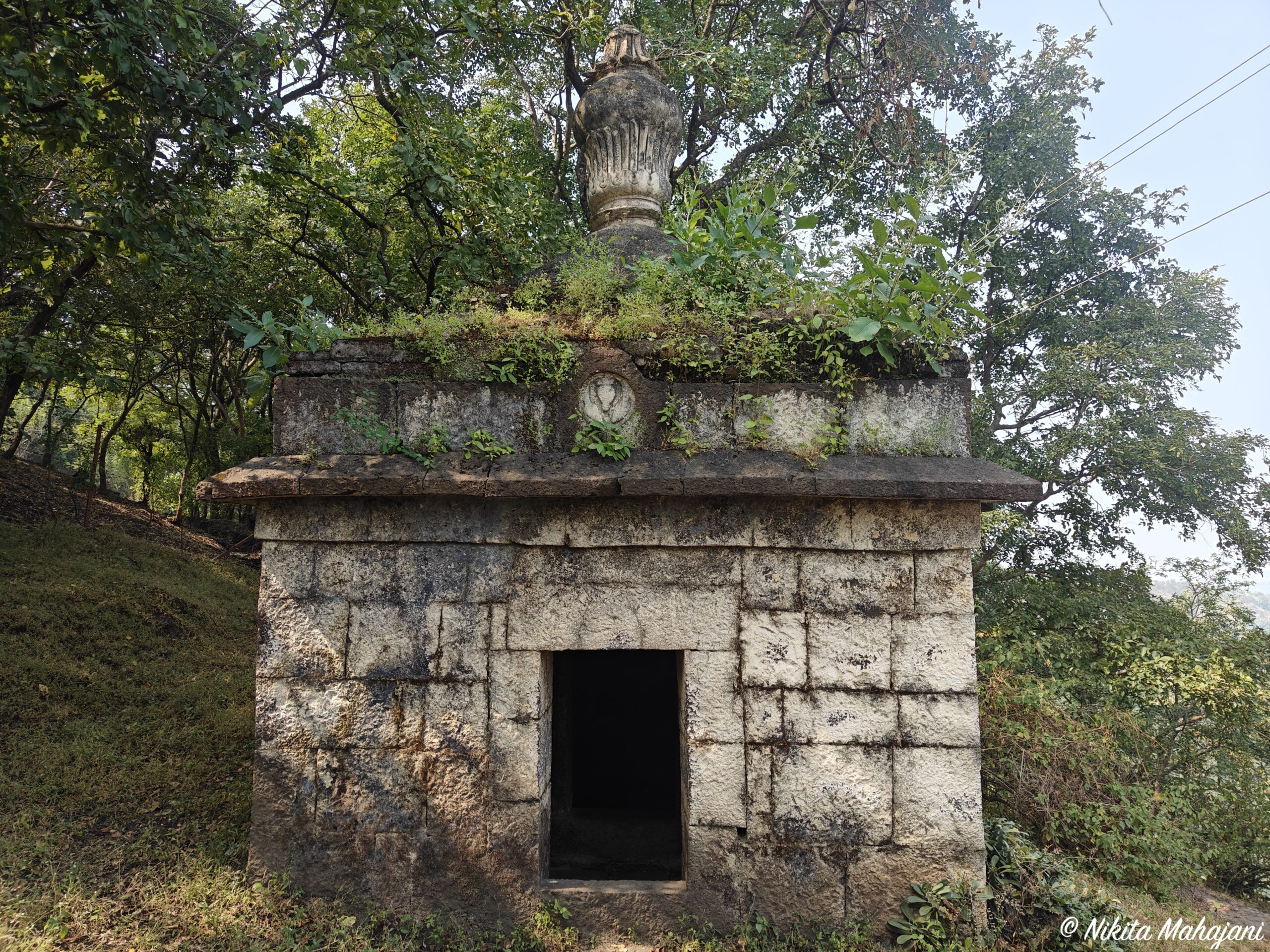  Pateshwar temple , Satara.