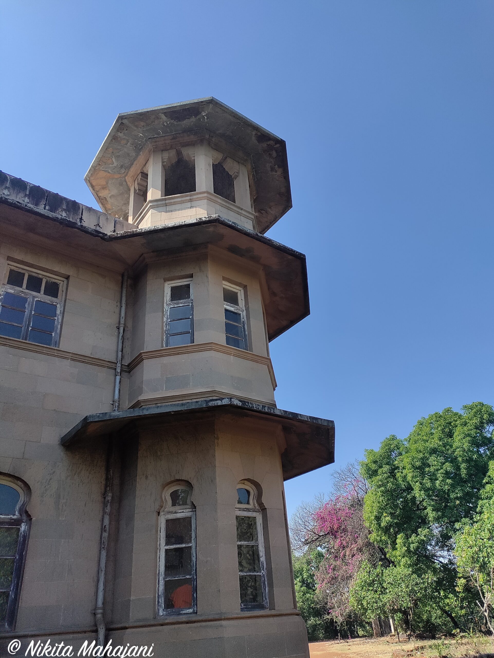 Jai Vilas Palace, Jawhar