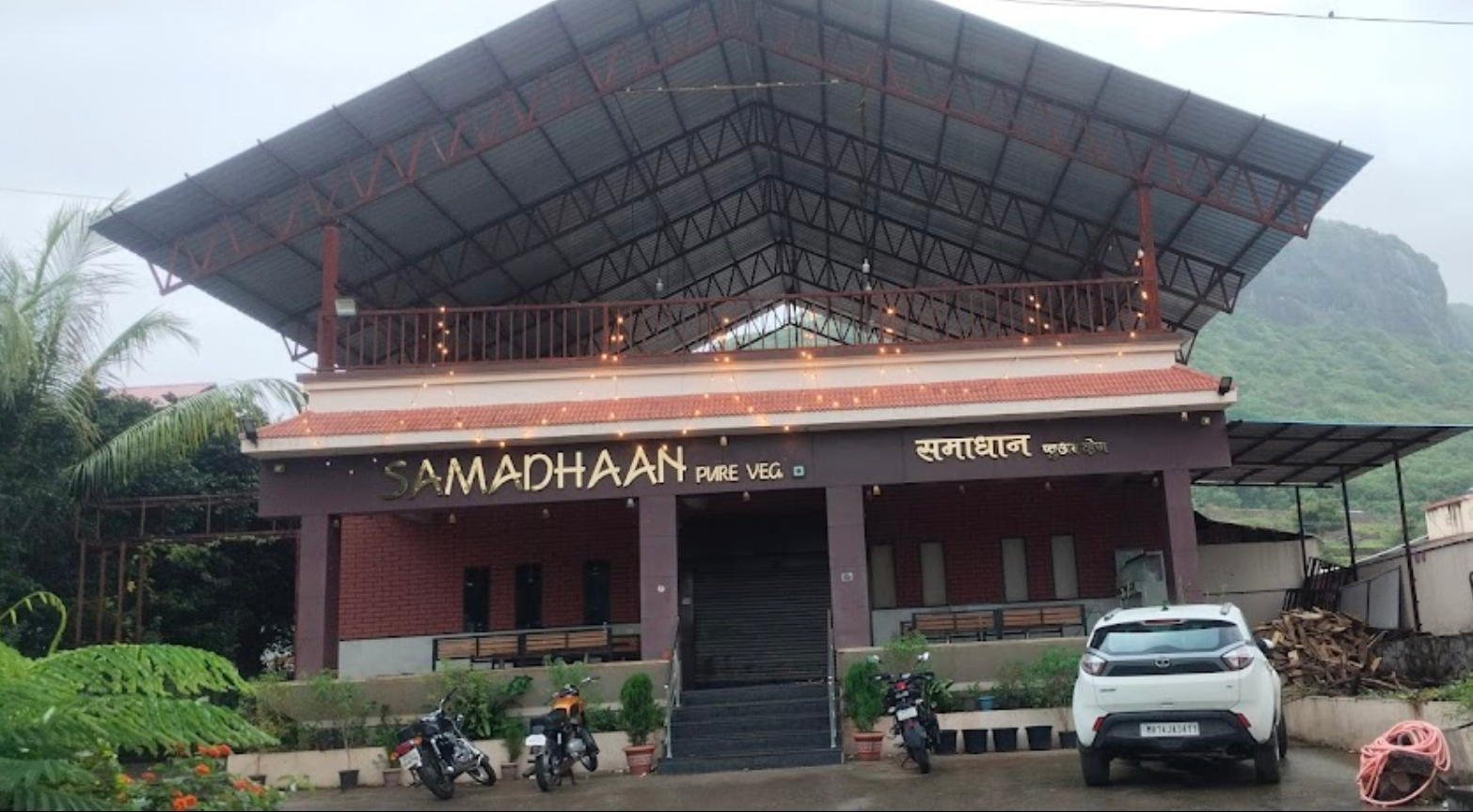 Hotel Samadhaan pure veg, Junnar
