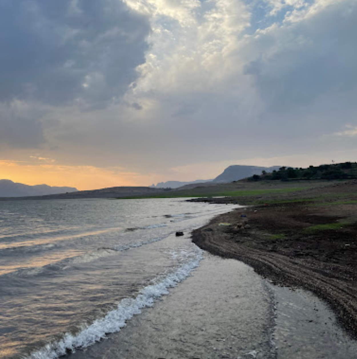 Manikdoh Dam