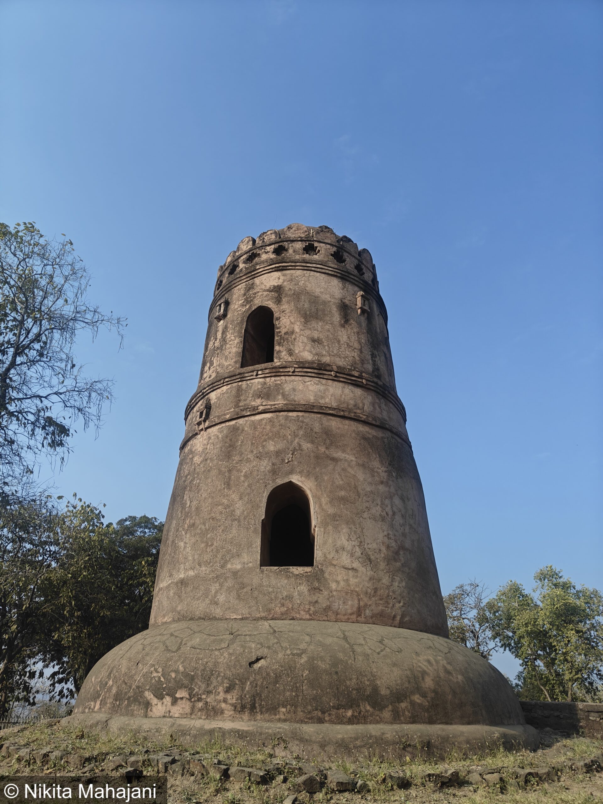 Old Idgah, Asirgadh.