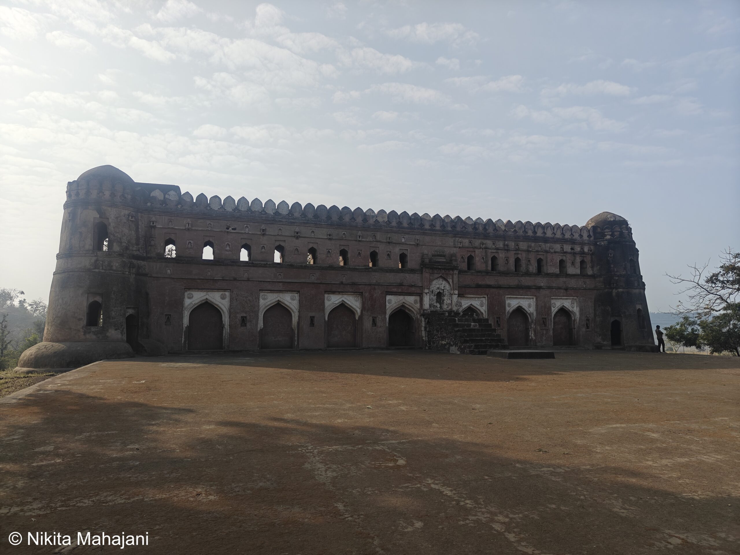 Old Idgah, Asirgadh.