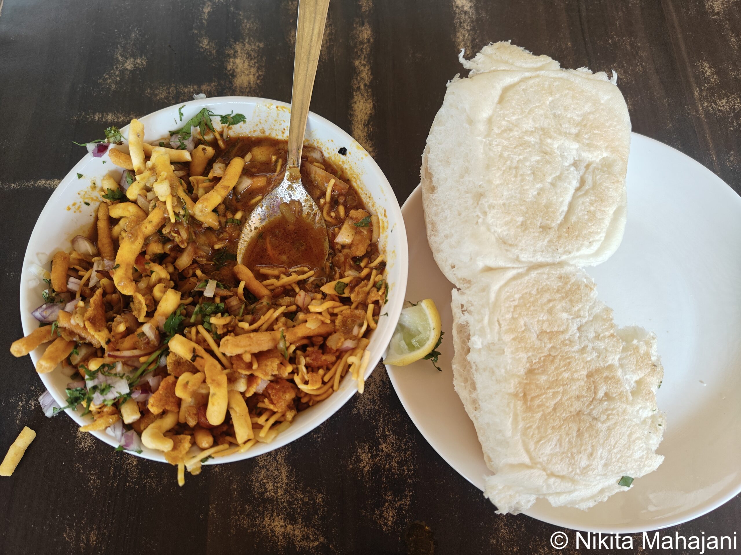 Breakfast at Quick Bite restaurant on Mulshi road
