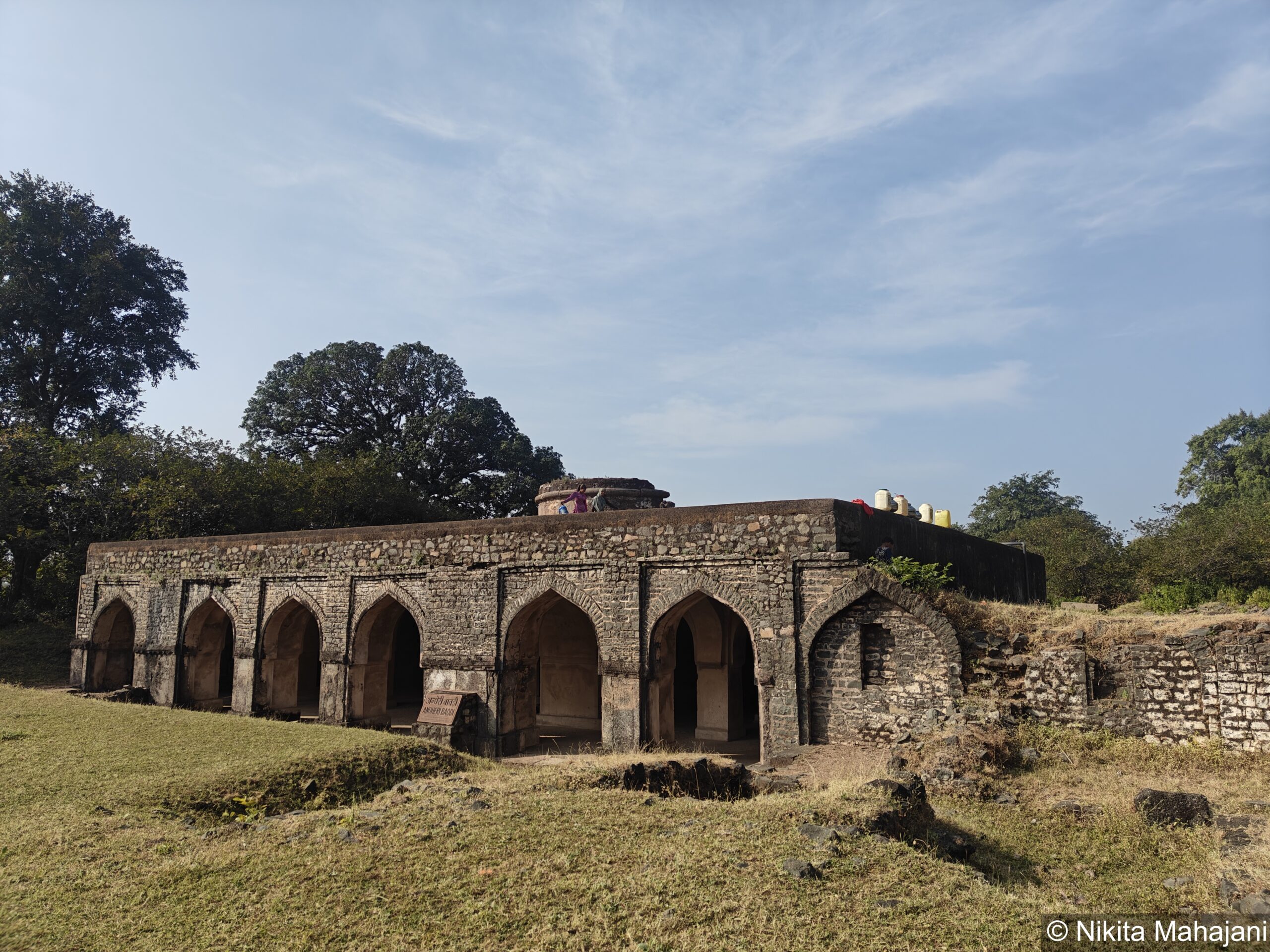Andheri Baodi, Mandav.