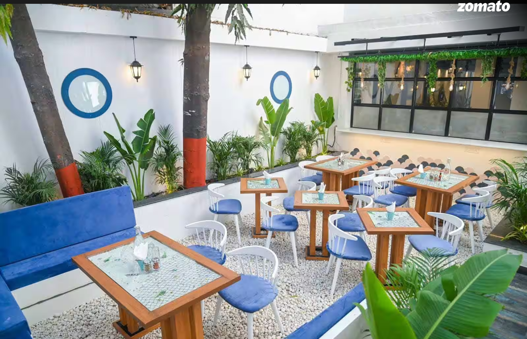 Cafe The Voyage