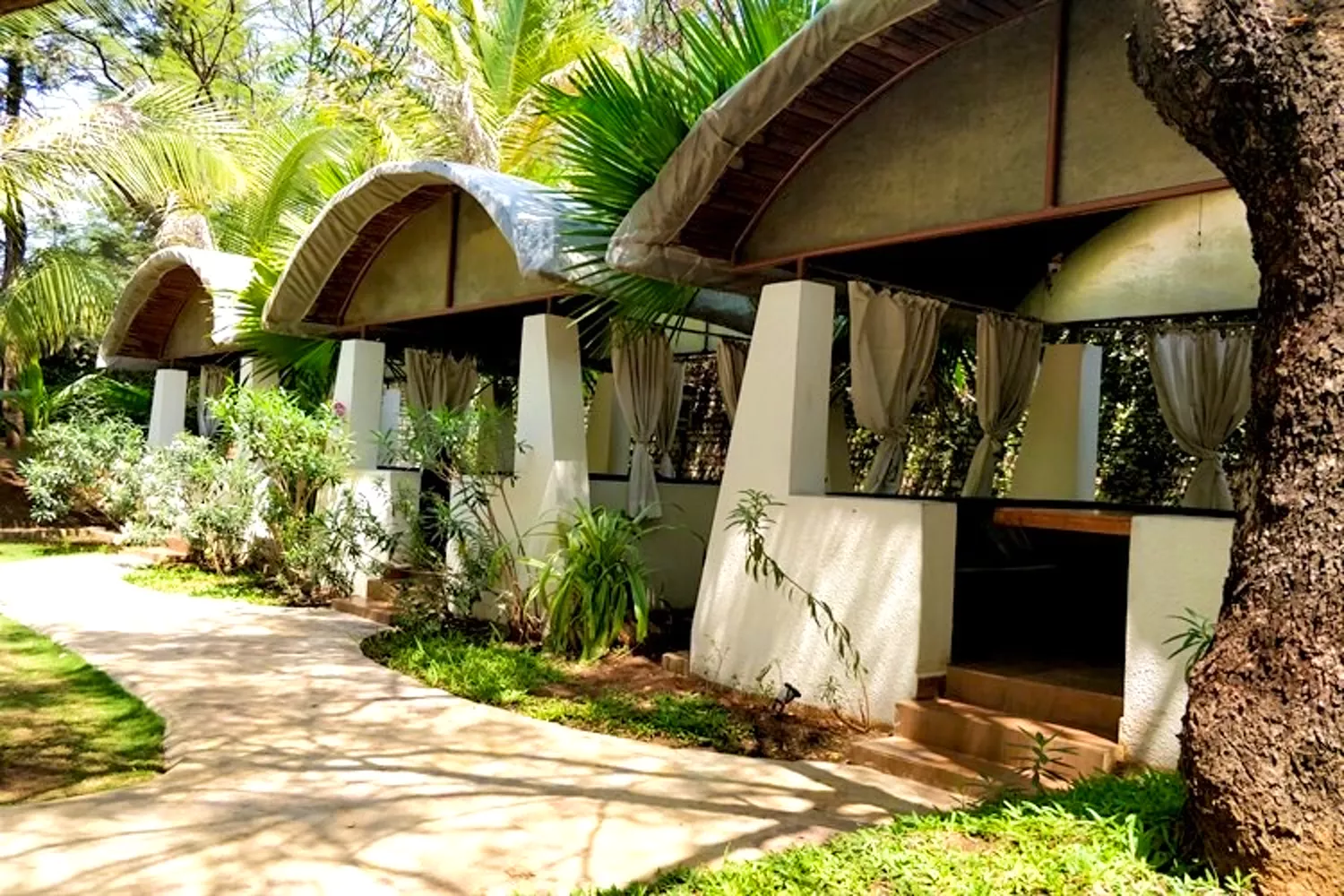 CopaCabana, Aundh-Wakad road