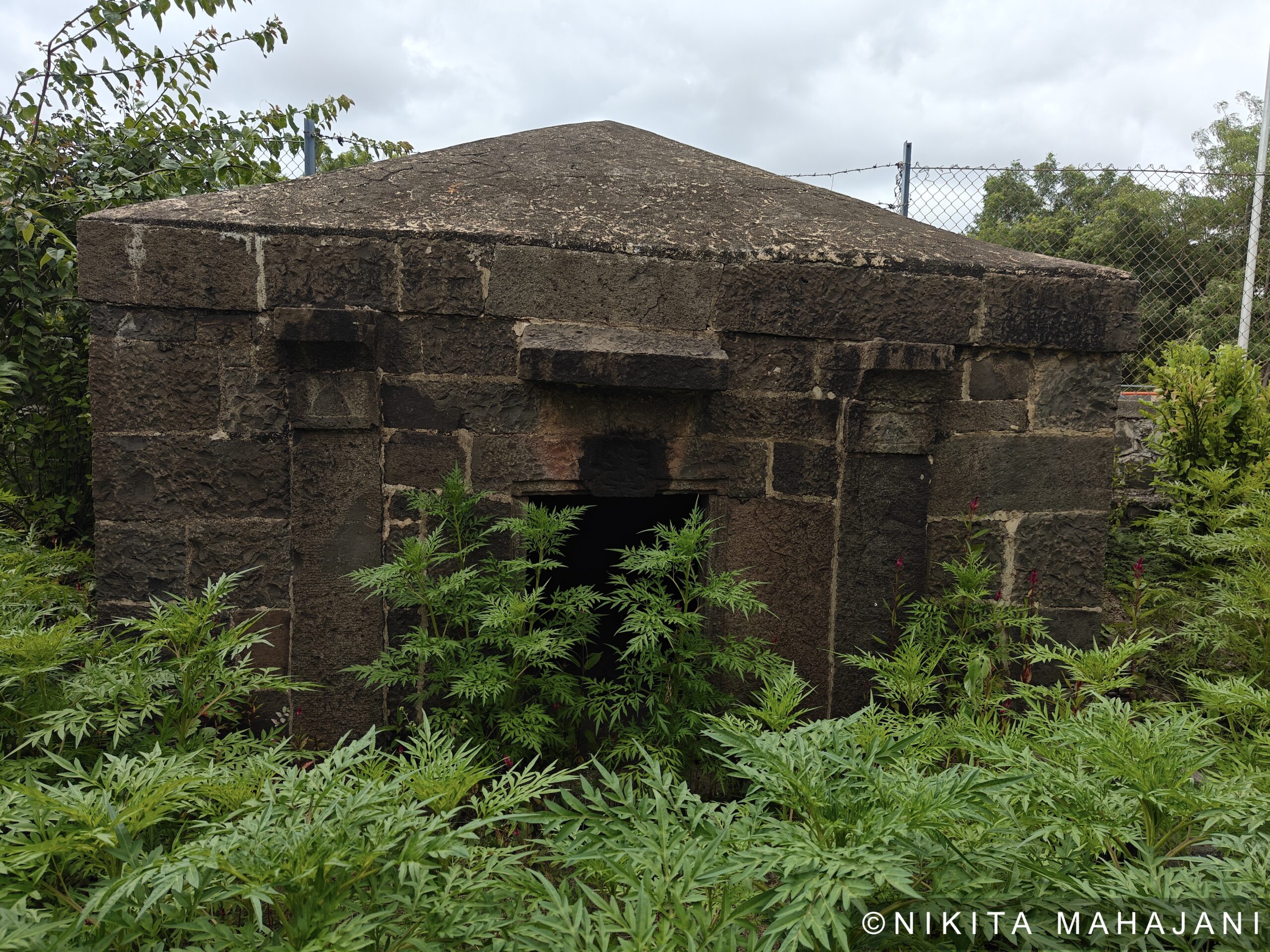 Chalukya era Shri Naath Temple, Velapur